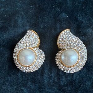 Jarin Elegant Gold Rhinestone and Pearl Earrings